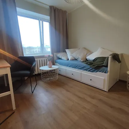 Apartment Myroom In Stroomi Area *
